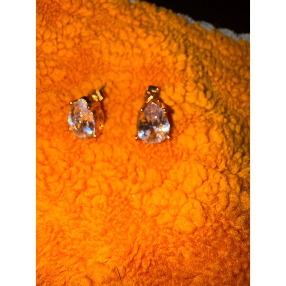 Womens Gold Tone Pear Cut Cubic Zirconia Teardrop Stud Earrings Clear CZ